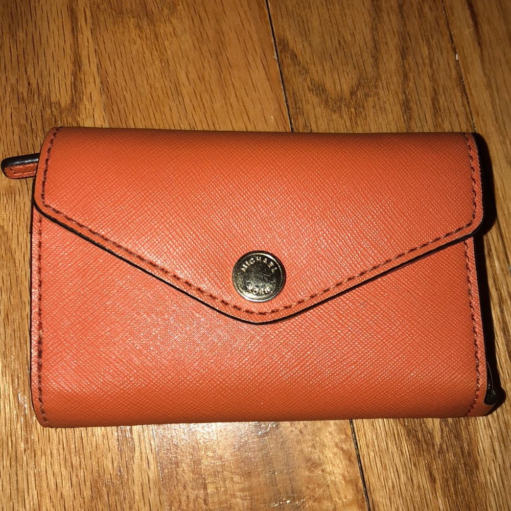 Michael Kors wallet/phone case